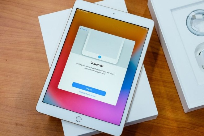 iPad giá rẻ khan hàng tại Việt Nam - 1