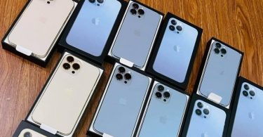 Giá iPhone 13 Pro Max xách tay bất ngờ tăng trở lại - 1