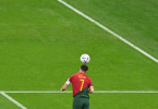World Cup 2022: Công nghệ bên trong quả bóng đã tước bàn thắng của Ronaldo - 1